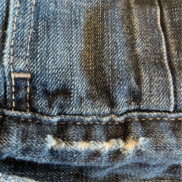 Levi’s Distressed Fleece Lined Denim Button Down Coat Juniors Size Medium - Picture 6 of 9